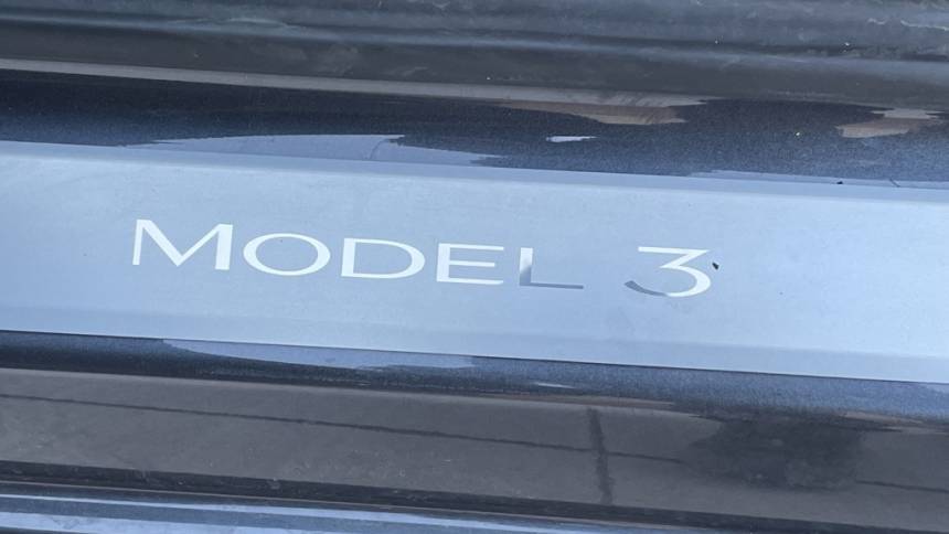 2018 Tesla Model 3 5YJ3E1EA6JF158884