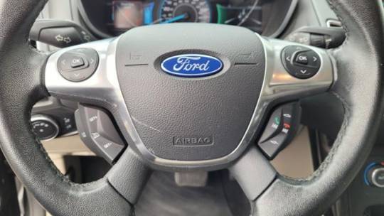 2015 Ford Focus 1FADP3R4XFL232641