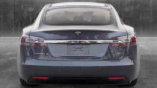 2017 Tesla Model S 5YJSA1E27HF211392