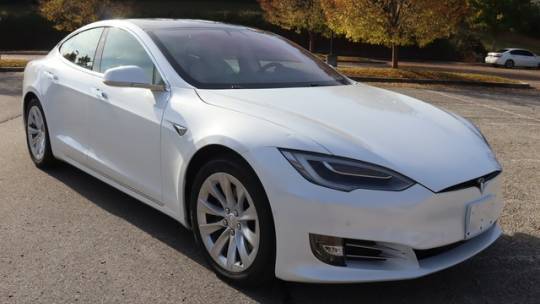 2019 Tesla Model S 5YJSA1E20KF330585