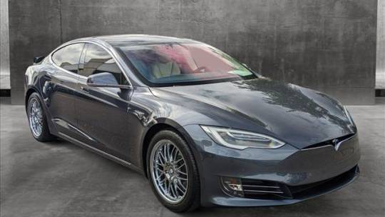 2017 Tesla Model S 5YJSA1E23HF191321