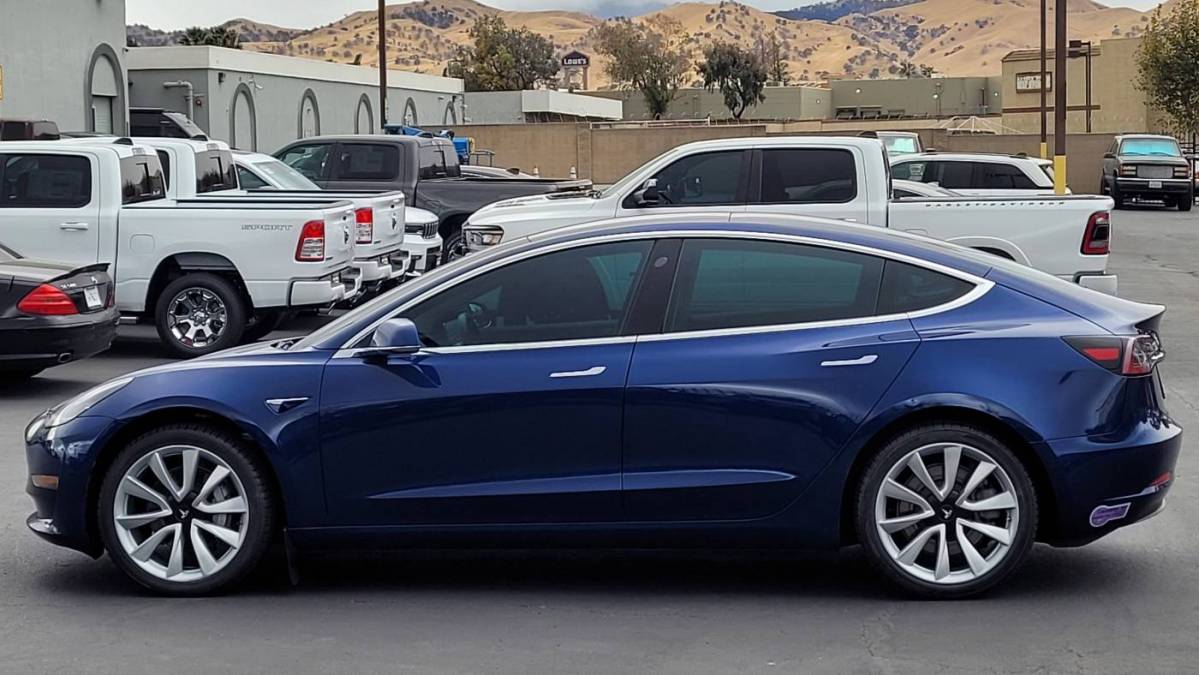 2019 Tesla Model 3 5YJ3E1EA3KF407532
