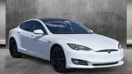 2014 Tesla Model S 5YJSA1S18EFP34198