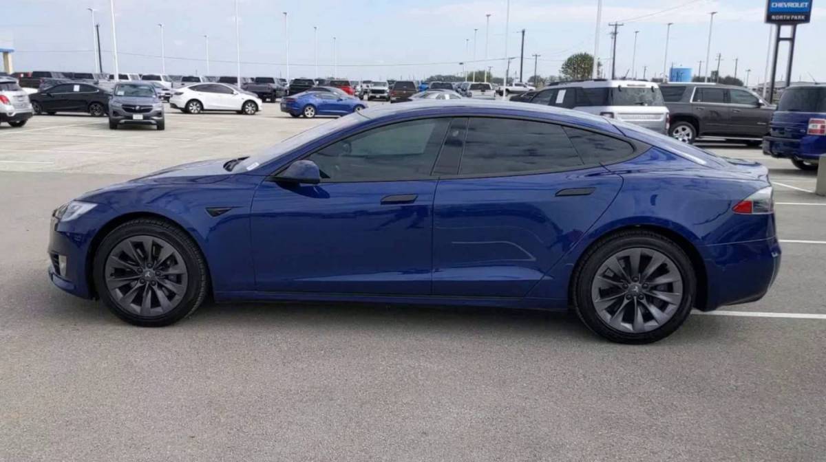 2018 Tesla Model S 5YJSA1E25JF293936