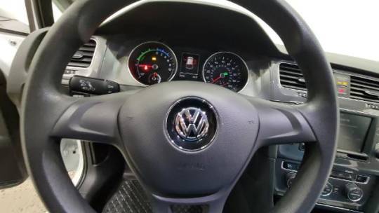 2016 Volkswagen e-Golf WVWKP7AUXGW910714