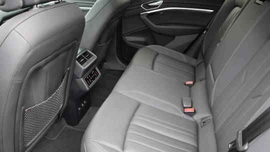 2020 Audi e-tron WA12ABGE0LB034476