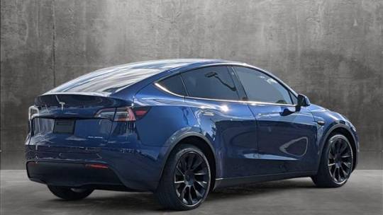 2021 Tesla Model Y 5YJYGDEE2MF108511