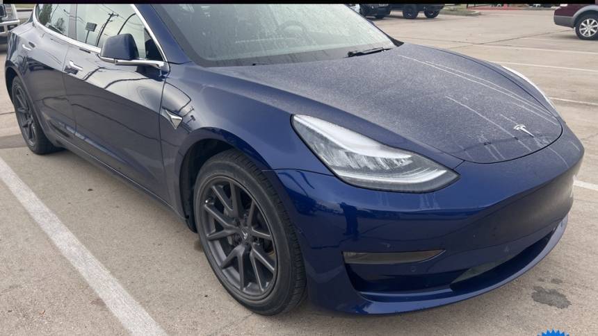 2018 Tesla Model 3 5YJ3E1EA6JF161011