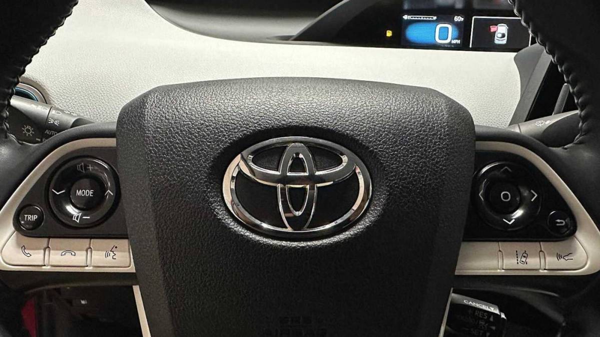 2018 Toyota Prius Prime JTDKARFP4J3102741