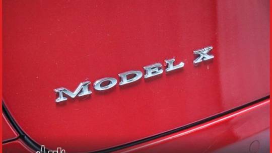 2017 Tesla Model X 5YJXCBE28HF054154
