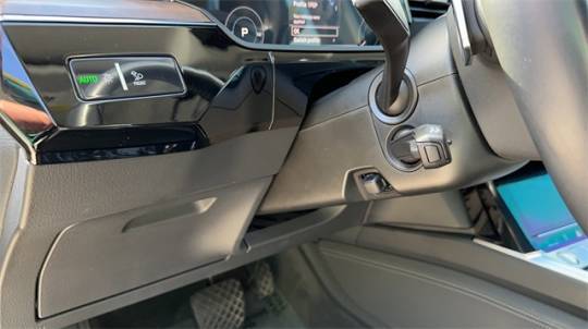 2019 Audi e-tron WA1VAAGE8KB022596