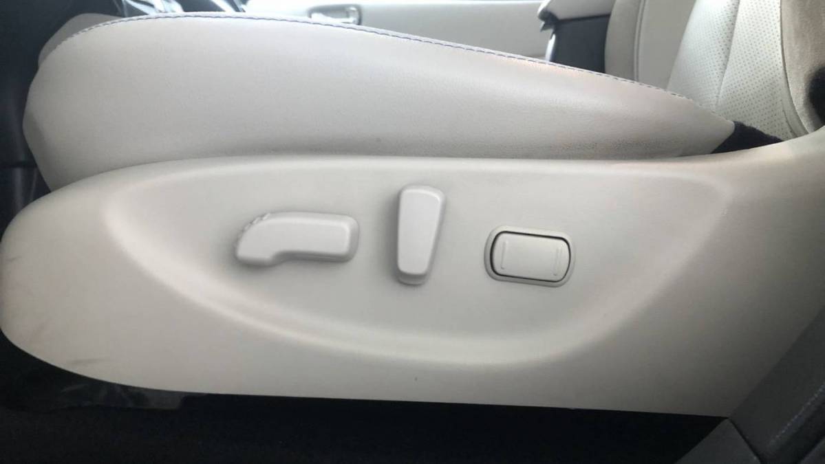 2018 Nissan LEAF 1N4AZ1CP5JC306383