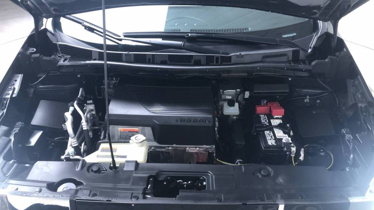 2018 Nissan LEAF 1N4AZ1CP5JC306383