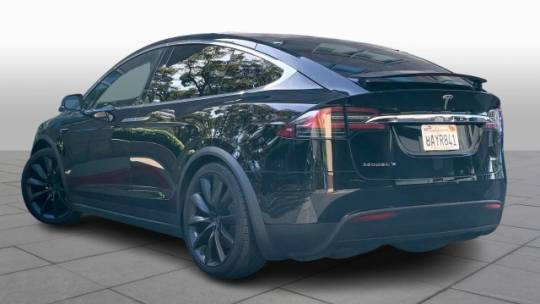 2017 Tesla Model X 5YJXCBE21HF067067