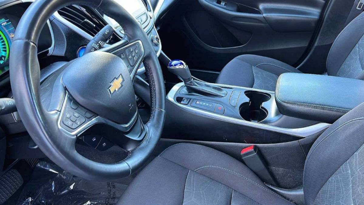 2017 Chevrolet VOLT 1G1RC6S5XHU195127