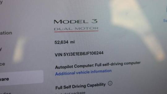 2018 Tesla Model 3 5YJ3E1EB6JF106244