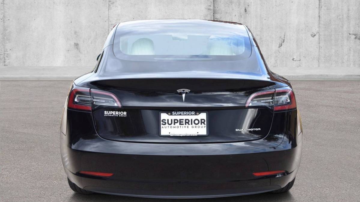 2019 Tesla Model 3 5YJ3E1EB7KF494411