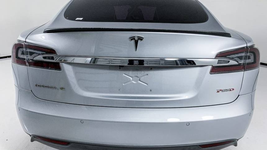 2014 Tesla Model S 5YJSA1H28EFP62356