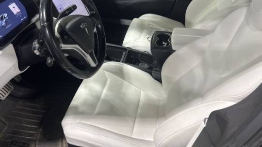2016 Tesla Model S 5YJSA1E48GF170383