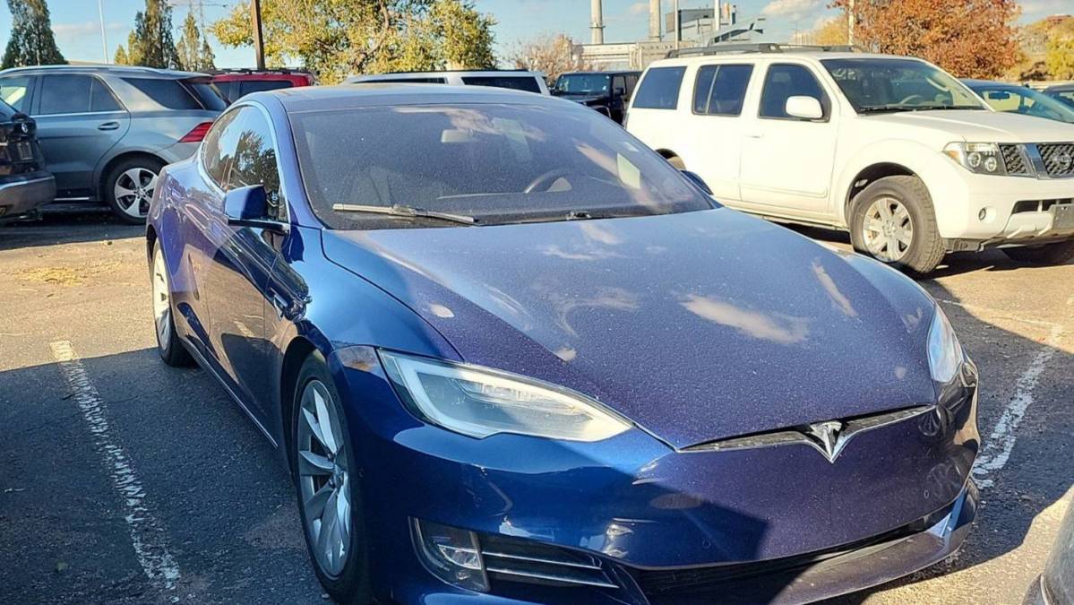 2016 Tesla Model S 5YJSA1E27GF149989