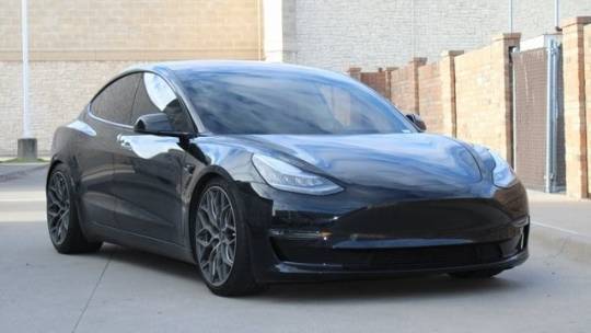 2018 Tesla Model 3 5YJ3E1EB8JF182502