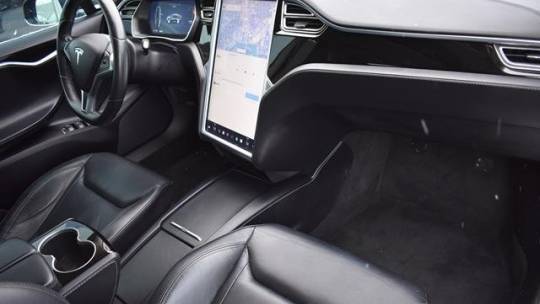 2016 Tesla Model S 5YJSA1E20GF133861