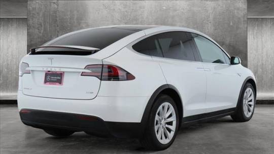 2016 Tesla Model X 5YJXCBE2XGF013362