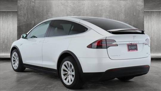 2016 Tesla Model X 5YJXCBE2XGF013362