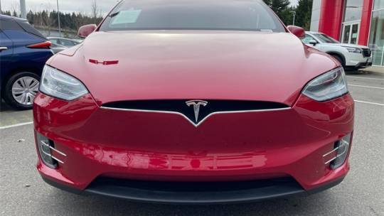 2020 Tesla Model X 5YJXCBE40LF305145