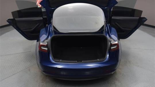 2020 Tesla Model 3 5YJ3E1EB1LF647656
