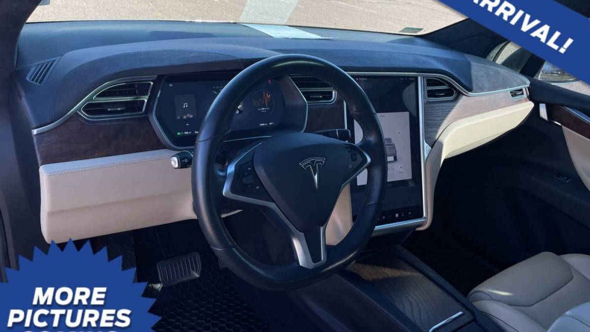 2016 Tesla Model X 5YJXCBE25GF005184