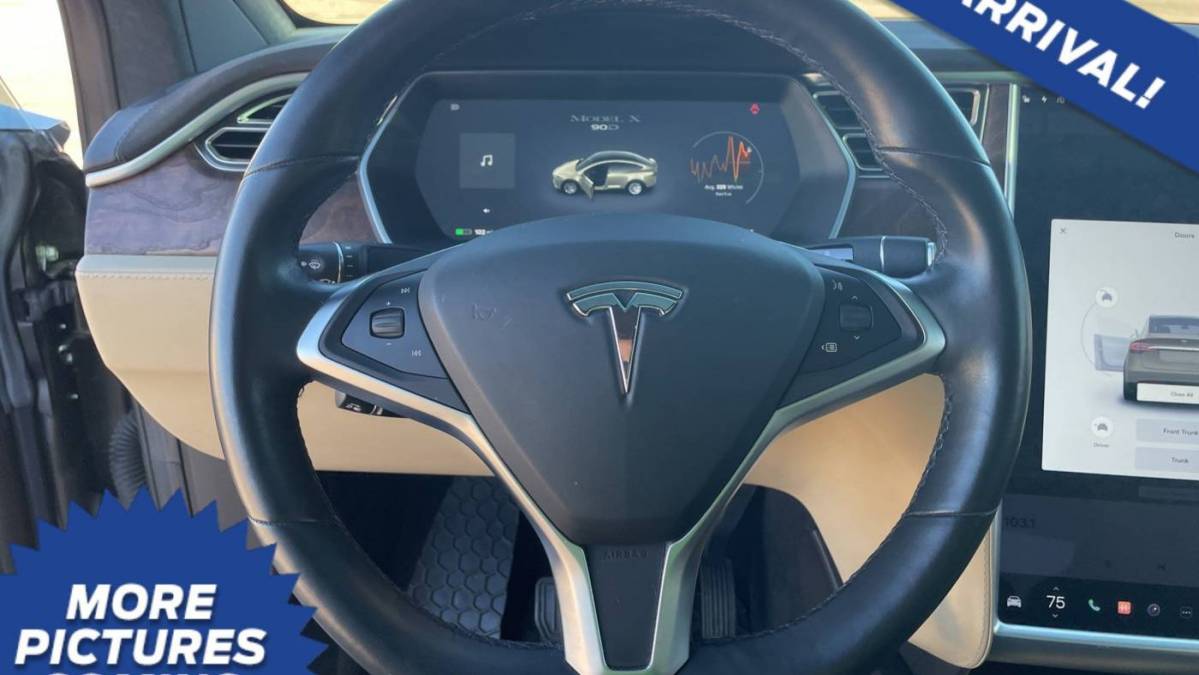 2016 Tesla Model X 5YJXCBE25GF005184