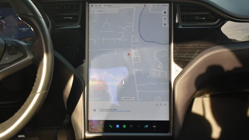 2018 Tesla Model X 5YJXCDE26JF105474