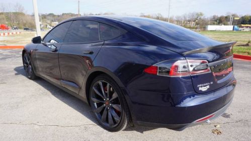 2015 Tesla Model S 5YJSA1H14FF080521