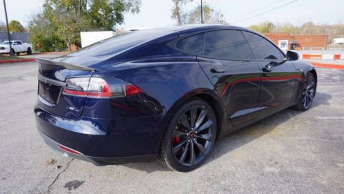 2015 Tesla Model S 5YJSA1H14FF080521