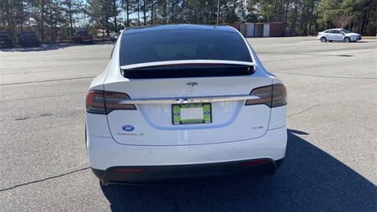 2018 Tesla Model X 5YJXCDE23JF087273