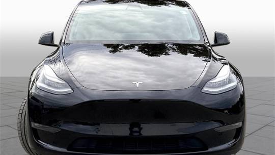 2021 Tesla Model Y 5YJYGDEE0MF076528