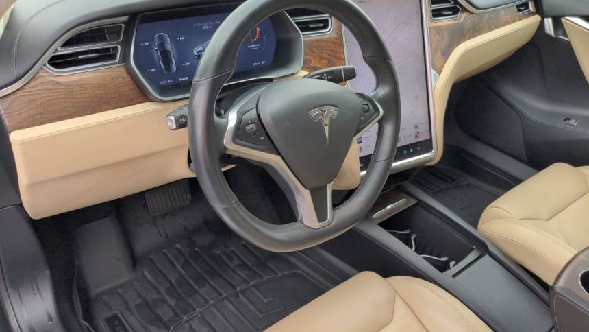 2017 Tesla Model S 5YJSA1E22HF211378