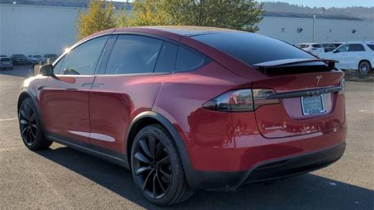2017 Tesla Model X 5YJXCDE27HF049474