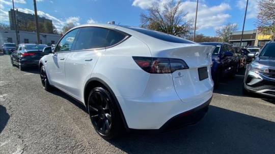 2020 Tesla Model Y 5YJYGDEE6LF033987