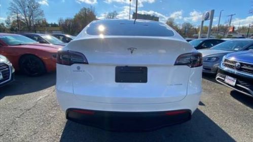 2020 Tesla Model Y 5YJYGDEE6LF033987