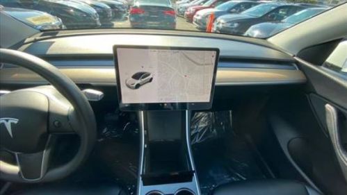 2020 Tesla Model Y 5YJYGDEE6LF033987