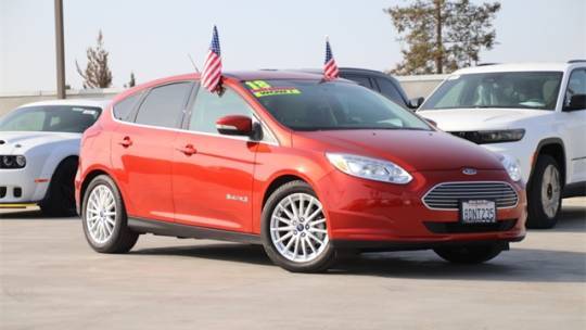 2018 Ford Focus 1FADP3R47JL200075