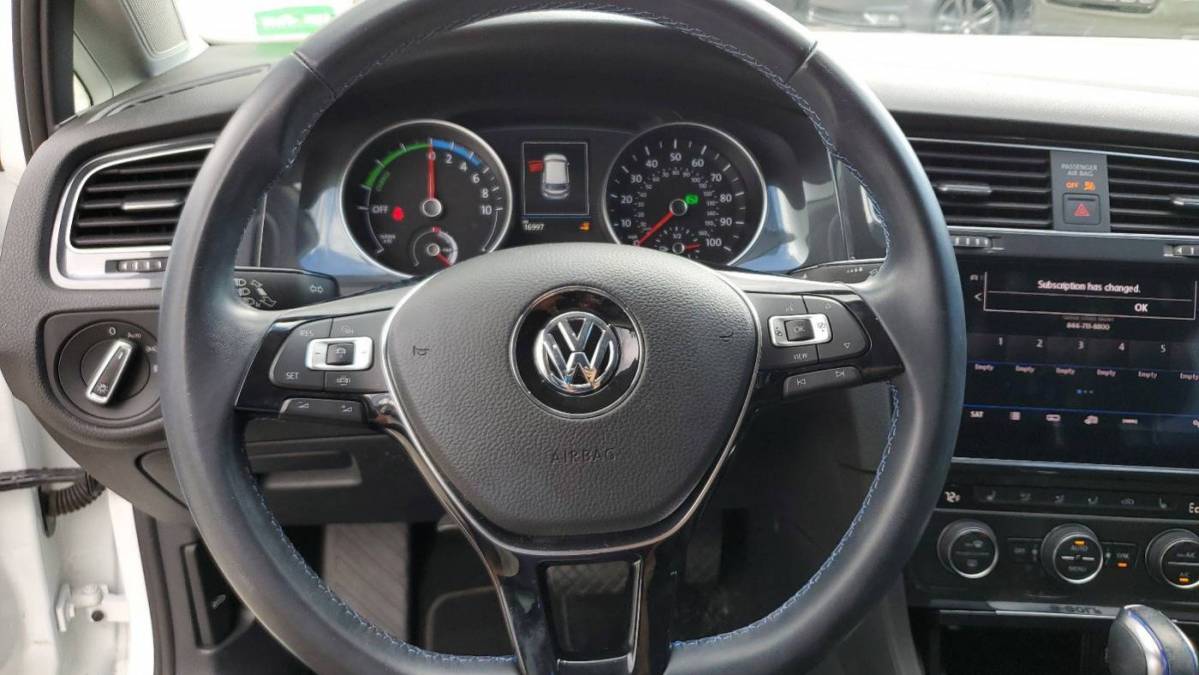 2019 Volkswagen e-Golf WVWKR7AU4KW919072