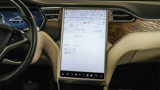 2018 Tesla Model X 5YJXCAE26JF087993
