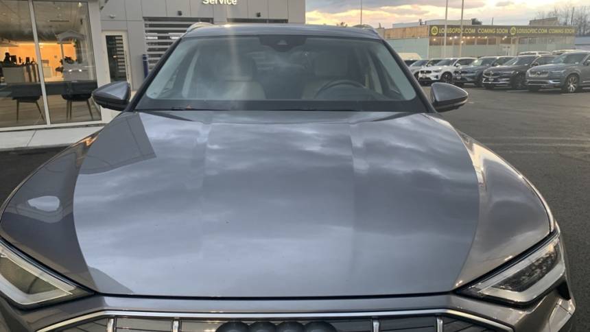 2019 Audi e-tron WA1VABGE1KB021375