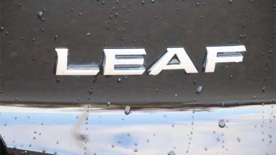 2020 Nissan LEAF 1N4AZ1CP8LC302184