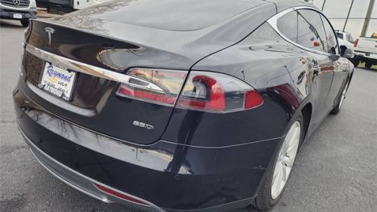 2016 Tesla Model S 5YJSA1E23GF122837