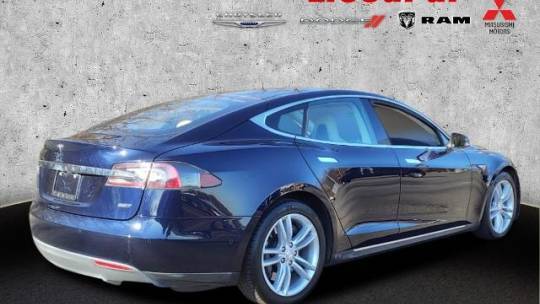 2015 Tesla Model S 5YJSA1H21FF086608