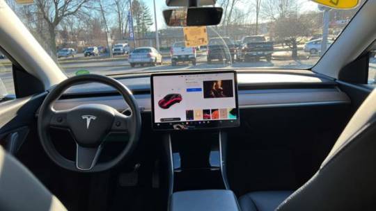 2020 Tesla Model Y 5YJYGDEF9LF002516